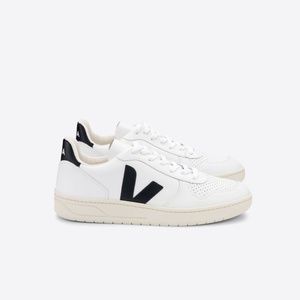 Veja V-10 LEATHER WHITE BLACK